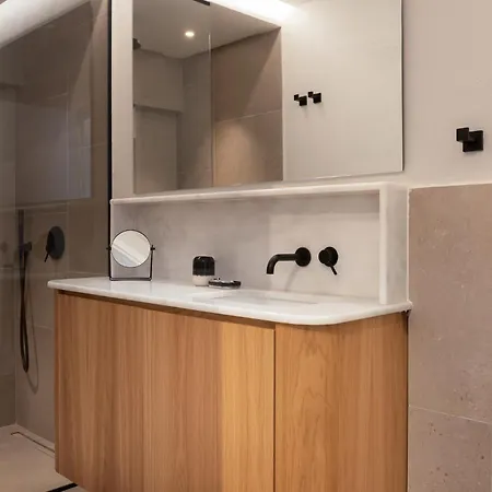 Eladia Suites, 2nd Floor Neos Marmaras