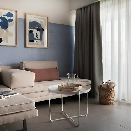 Eladia Suites, 2nd Floor