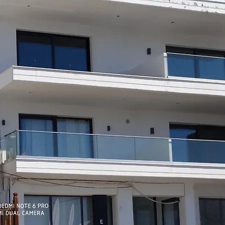 Eladia Suites, 2nd Floor Appartamento