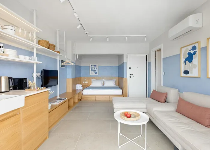 Eladia Suites, 2nd Floor