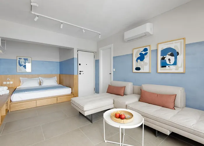 Eladia Suites, 2nd Floor