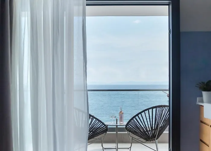 Eladia Suites, 2nd Floor Neos Marmaras