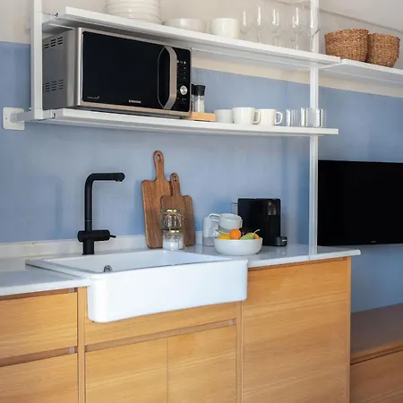 Eladia Suites, 2nd Floor * Neos Marmaras