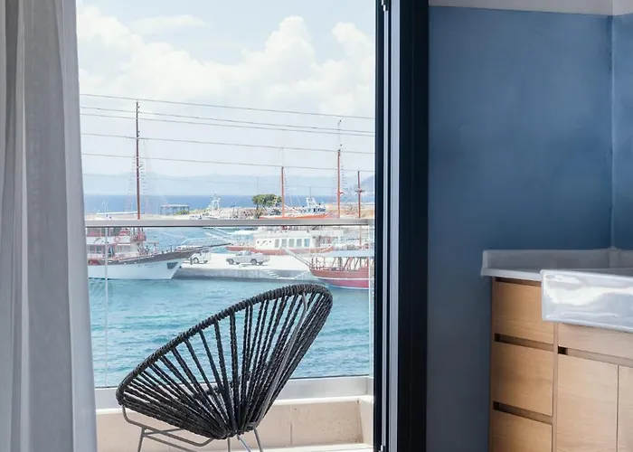 Eladia Suites, 2nd Floor Daire Neos Marmaras