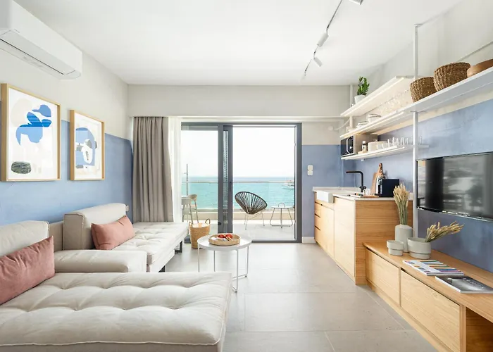 Eladia Suites, 2nd Floor Daire *