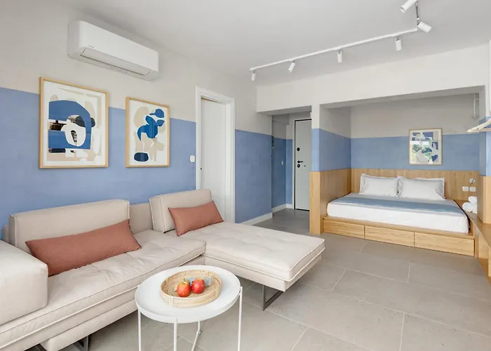Daire Eladia Suites, 2nd Floor